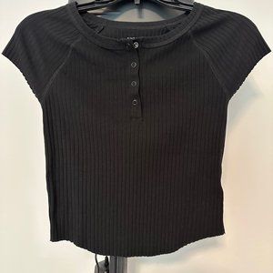 American Eagle cropped henley